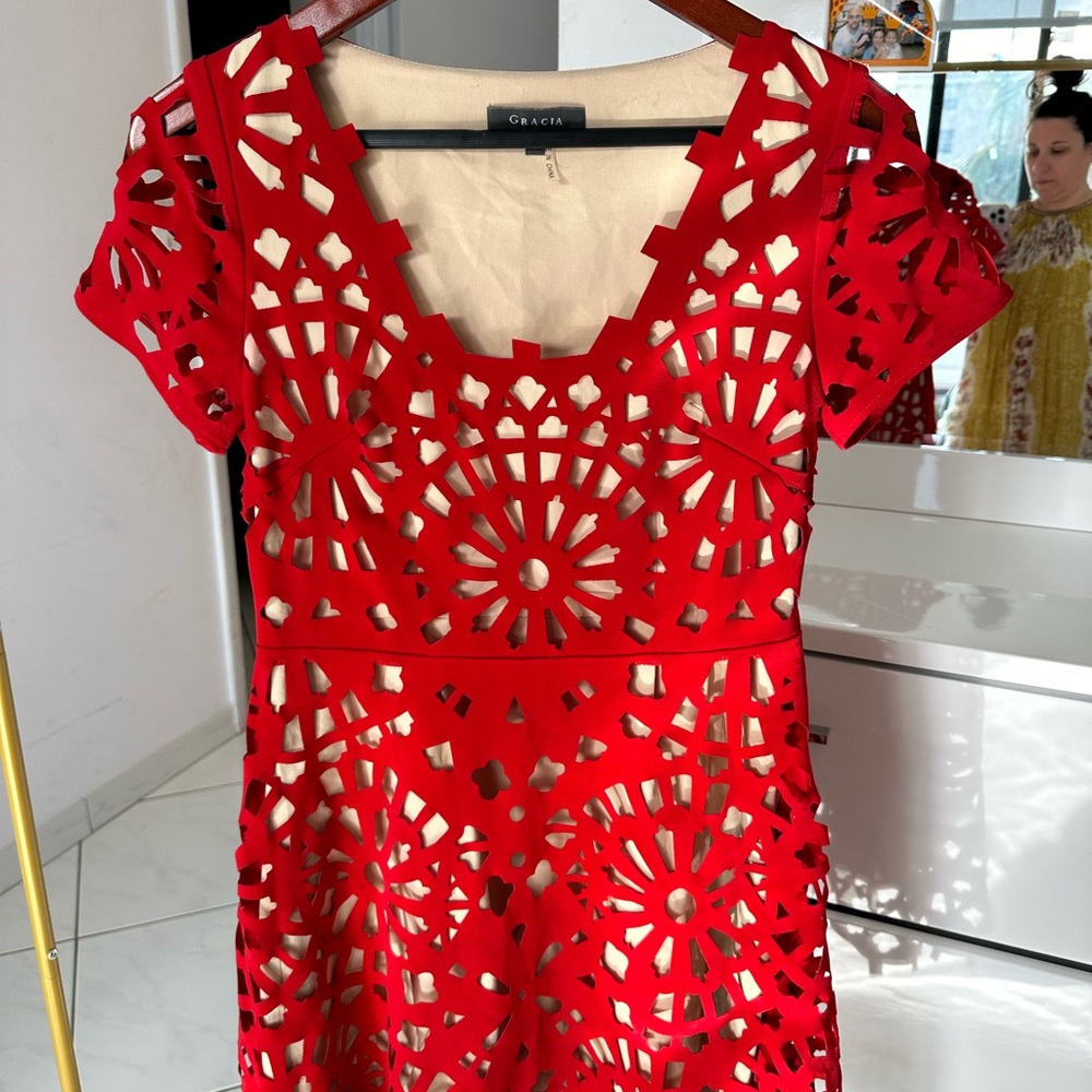 STUNNING Red laser cut dress, size S
